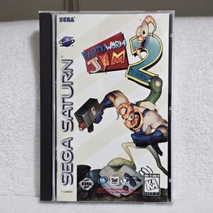 Earthworm Jim 2 (Sega Saturn, 1996) Authentic Complete Manual + Reg Card Nice